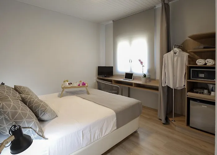 Skianthion Guest house 3*